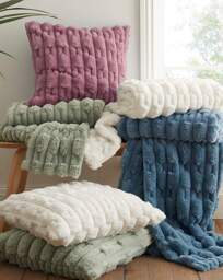 Bianca Carved Faux Fur Throw Blue - Bianca - Size: 150X200 - thumbnail 3