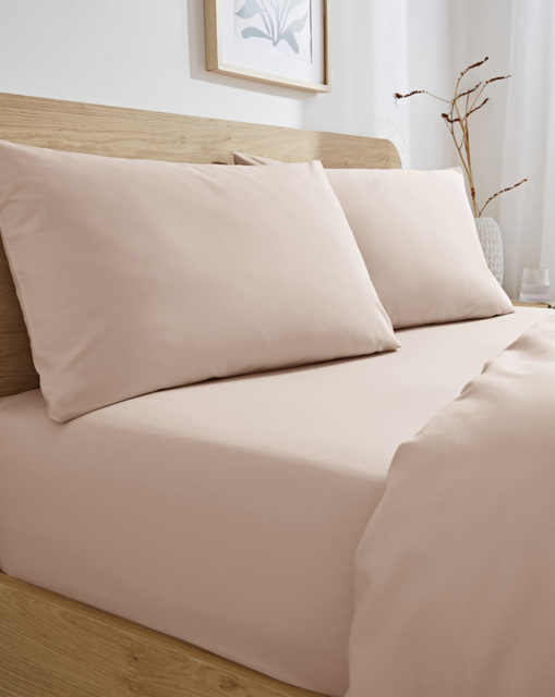 Non Iron Extra Deep 38cm Fitted Sheet Blush - JD Williams - Size: KING - image 1