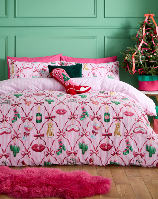 CL Christmas Kitsch Duvet Cover Set Pink - Catherine Lansfield - Size: SINGLE - image 1