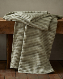 Pineapple Elephant Jaipur Waffle Throw Sage - Pineapple Elephant - Size: 150X200