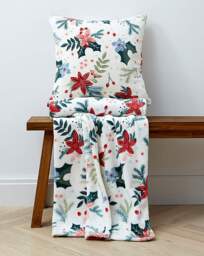 Noelle Christmas Floral Fleece Throw Multi - JD Williams - thumbnail 3