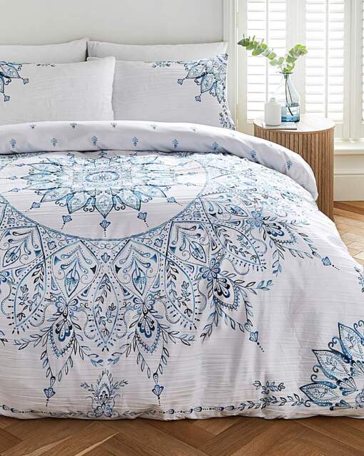 Paisley Print Crinkle Duvet Set White/Blue - JD Williams - Size: SINGLE - image 1