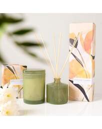 The London Wax Company Cherished Candle Green - The London Wax Company - thumbnail 3