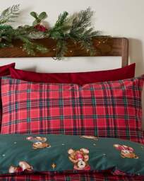 CL Xmas Tartan Teddy Bear Duvet Set Green - Catherine Lansfield - Size: SINGLE - thumbnail 2