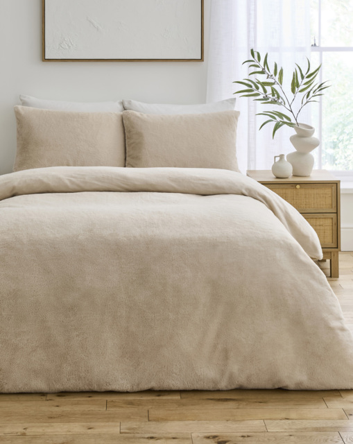 Luxe Faux Fur Duvet Cover Set Cream - JD Williams - Size: SINGLE - image 1