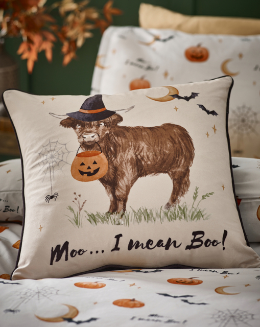 CL Halloween Highland Cow Cushion Multi - Catherine Lansfield - Size: 45X45CM - image 1