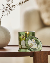 White Poppy & Sage Jar Lidded Candle Green - Candlelight