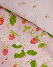 Catherine Lansfield Strawberry Duvet Set Pink - Catherine Lansfield - Size: S KING - thumbnail 3