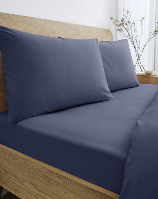 Pure Cotton 200TC 30cm Fitted Sheet Navy - JD Williams - Size: DOUBLE - image 1
