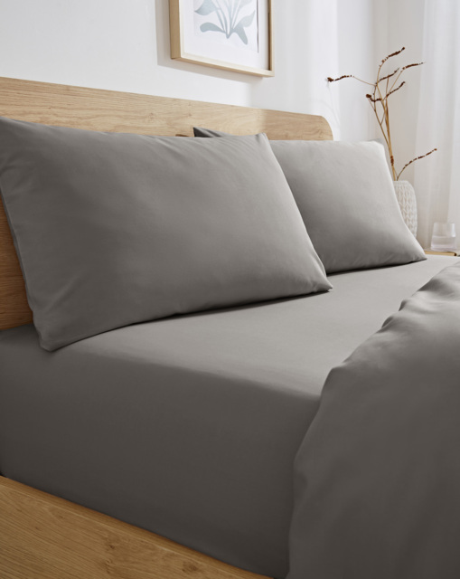 Non Iron Extra Deep 38cm Fitted Sheet Charcoal - JD Williams - Size: KING - image 1