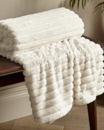 Cosy Ribbed Throw Cream - Catherine Lansfield - Size: 130X170 - thumbnail 1