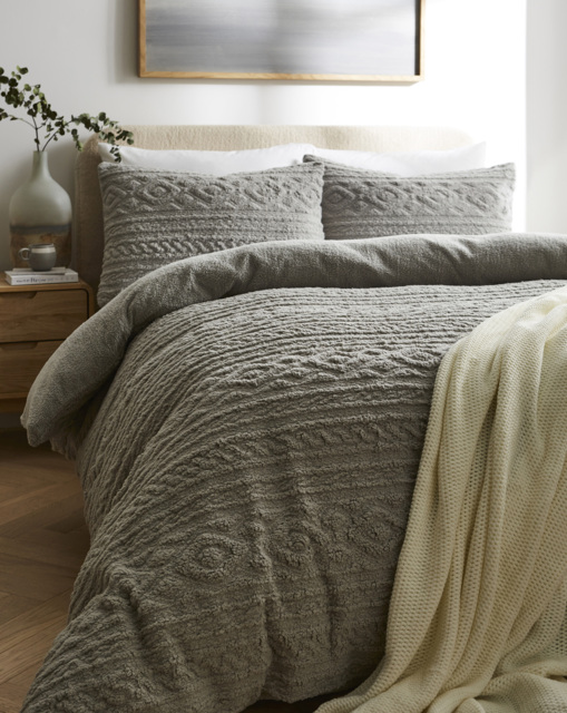 Pipin Cosy Cuddle Fleece Duvet Cover Set Grey - JD Williams - Size: KING - image 1