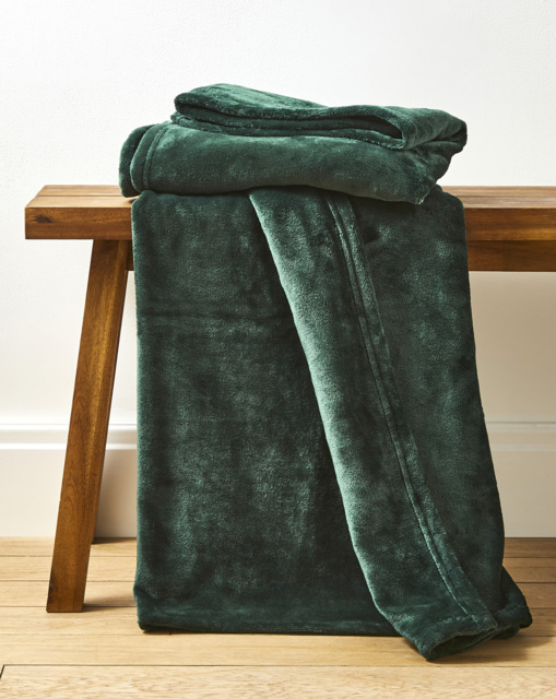 Plush Fleece Throw - Forest Green Forest Green - JD Williams - Size: 200X220 - image 1
