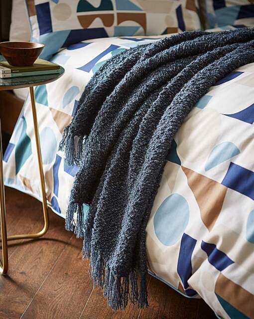 Gray and Osbourn No.2 Throw Navy - Gray & Osbourn - Size: 120X150 - image 1