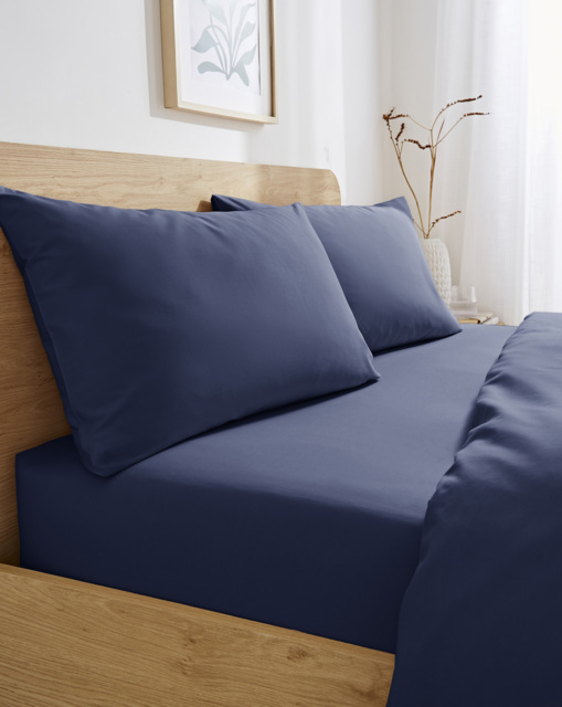 Non Iron Plain Dye 30cm Fitted Sheet Navy - JD Williams - Size: KING - image 1