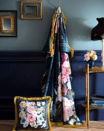 LLB Bouquet List Throw Blue - Laurence Llewelyn-Bowen - Size: 130X180 - thumbnail 2