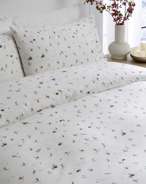 Ski Season Duvet Cover Set White - JD Williams - Size: DOUBLE - image 1