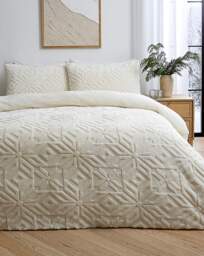 Tufted Snowflake Fleece Duvet Set Cream - JD Williams - Size: SINGLE - thumbnail 1