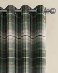 Sundour Gleneagle Blackout Curtains Green - Sundour - Size: 229 x 183cm - thumbnail 4
