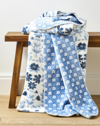 Reversible Floral Fleece Throw White/Blue - JD Williams - Size: 130X150 - thumbnail 1