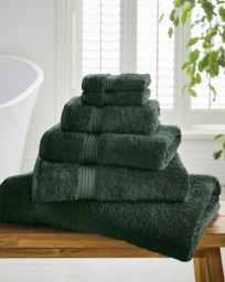 Egyptian Cotton 600GSM Towel - Green Forest Green - JD Williams - Size: Bath Towels - thumbnail 1