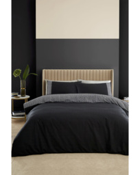 CL Artemis Greek Key Duvet Set Black - Catherine Lansfield - Size: DOUBLE