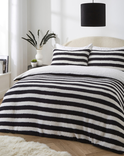 Striped Fleece Duvet Set Black/White - JD Williams - Size: KING - image 1