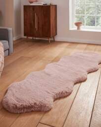 Supersoft Faux Fur Sheepskin Rug Rose - Think Rugs - Size: 60X180 - thumbnail 4