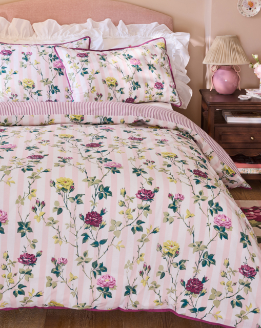 CK Climbing Rose Stripe Duvet Cover Set Pink - Cath Kidston - Size: KING - image 1