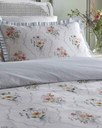 Appletree Floral Bouquet Duvet Cover Set Multi - Appletree - Size: SINGLE - thumbnail 4