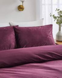 Soft Plain Velvet Duvet Cover Set Plum - JD Williams - Size: SINGLE - thumbnail 3