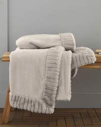 Velvet Faux Fur Cosy Throw Natural - Catherine Lansfield - Size: 150X200 - thumbnail 1