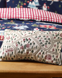 CL Christmas Ski Village Cushion Multi - Catherine Lansfield - Size: 30X50 - thumbnail 1
