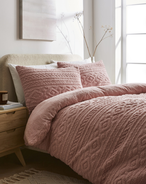 Pipin Cuddle Fleece Duvet Cover Set Blush - At Home Collection - Size: KING - image 1