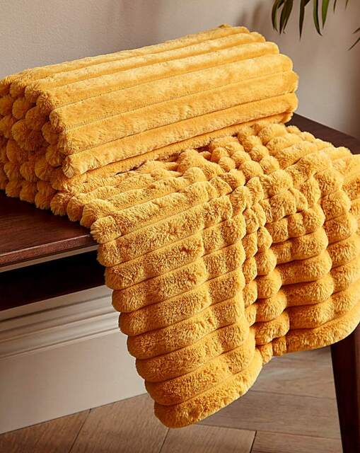 Cosy Ribbed Throw Mustard - Catherine Lansfield - Size: 130X170 - image 1