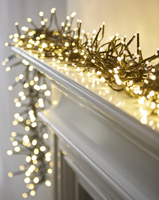 Warm White LED Cluster Christmas Lights Warm White - Size: 480