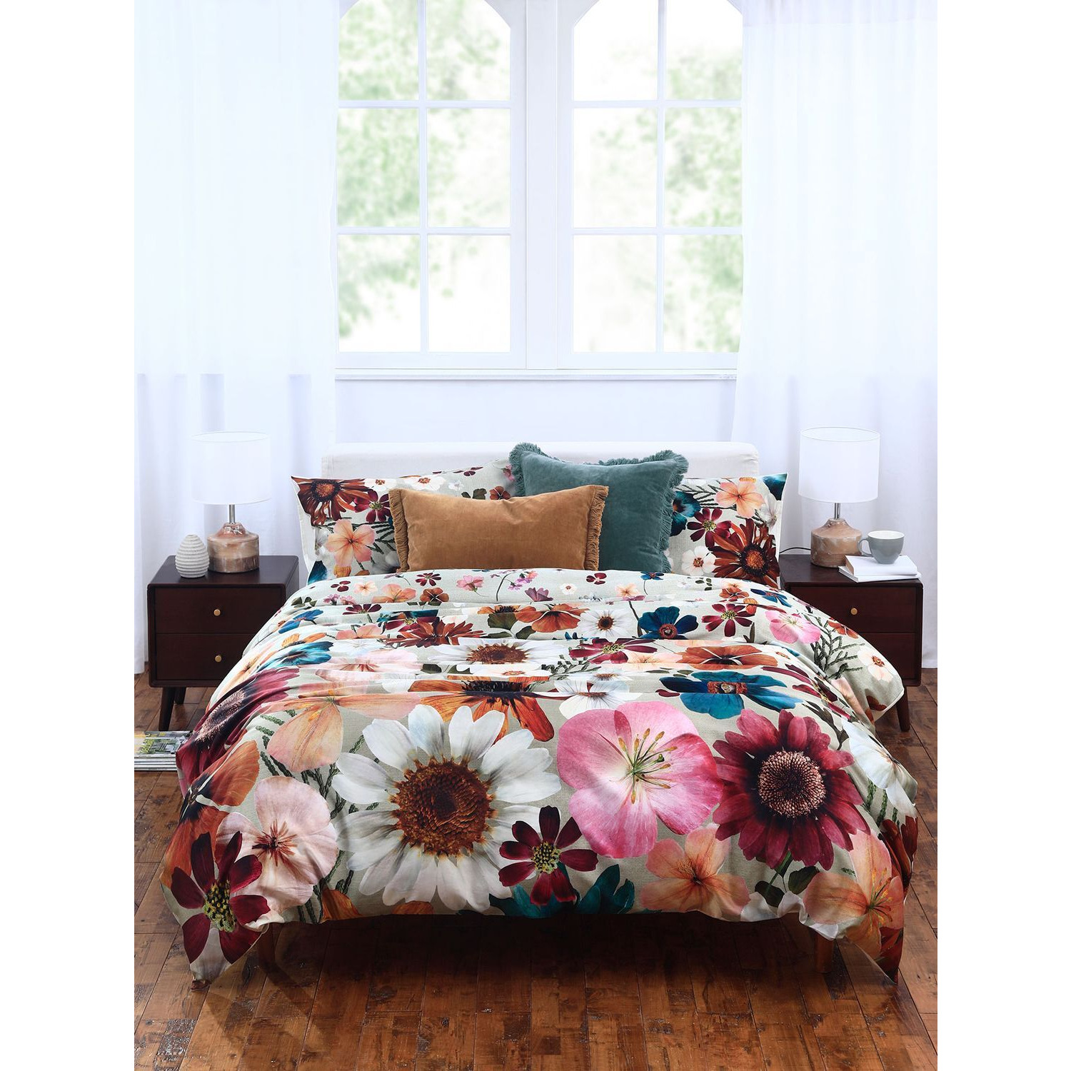 MM Linen Flowerbed Duvet Cover Set - image 1