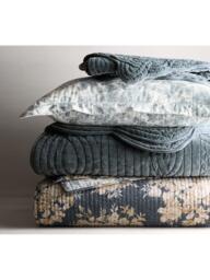 Pottery Barn Juliette Toile Handcrafted Reversible Pick-Stitch Kingsize Bedspread - thumbnail 4