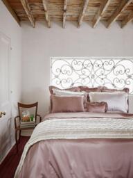 Gingerlily Windsor Silk Bedspread, Ivory - thumbnail 3