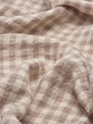 Piglet in Bed Gingham Linen Bedding - thumbnail 2