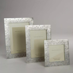 Lancaster and Gibbings Floating Hearts Photo Frame, Pewter - thumbnail 3