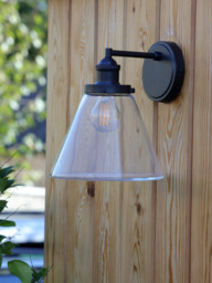 Laura Ashley Isaac Outdoor Single Wall Light - thumbnail 3