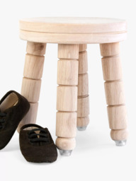 Treat Republic Personalised Cute Kitten Kids Stool, Natural - thumbnail 3