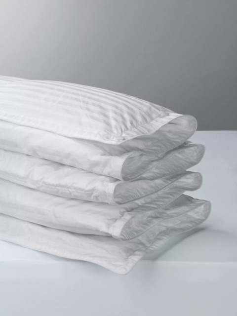 John Lewis The Natural Collection Dual Tog Hungarian Goose Down Duvet, 4.5/10.5 Tog - image 1