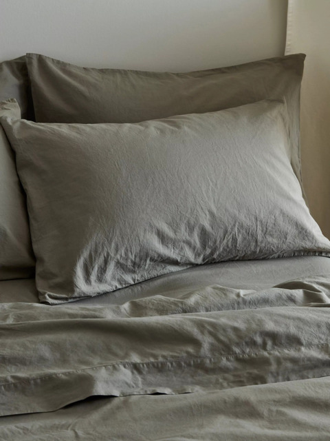 Bedfolk Relaxed Cotton Flat Sheets - image 1