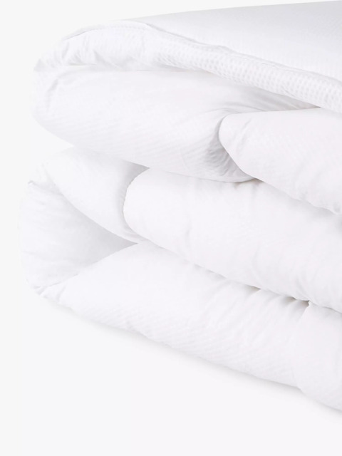 The Fine Bedding Company Breathe Duvet, 7 Tog - image 1