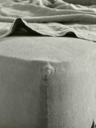 Bedfolk 100% Linen Standard Fitted Sheets - thumbnail 1