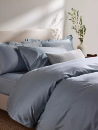 John Lewis The Ultimate Collection Luxury Egyptian Cotton Sateen 800 Thread Count Bedding - thumbnail 2