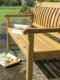 KETTLER Hampton 3-Seater Eucalyptus Wood Garden Bench - thumbnail 4