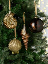 John Lewis The Connoisseur Closed Shell Bauble, Gold - thumbnail 3